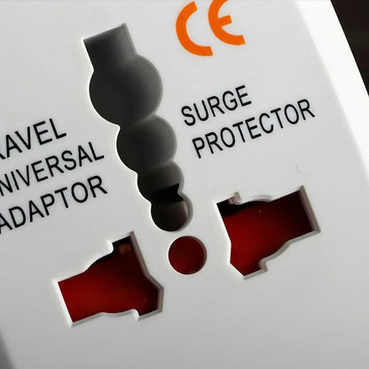 Adaptador universal de viaje tipo C 110V